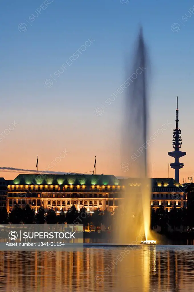 Fountain in lake, Hotel Vier Jahreszeiten, Heinrich_Hertz_Turm, Hamburg, Germany