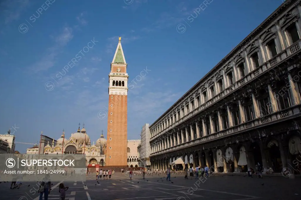 Tourists at city square, Saint Mark´s Square, Basilica San Marco, Campanile, Veneto, Venice, Italy