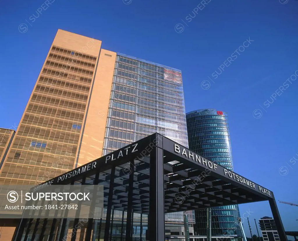 Low angle view of building, Berlin, Germany, Europe