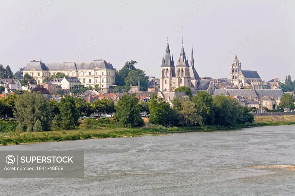 River flowing near town, Loire River, Loire Valley, Loir_Et_Cher, France