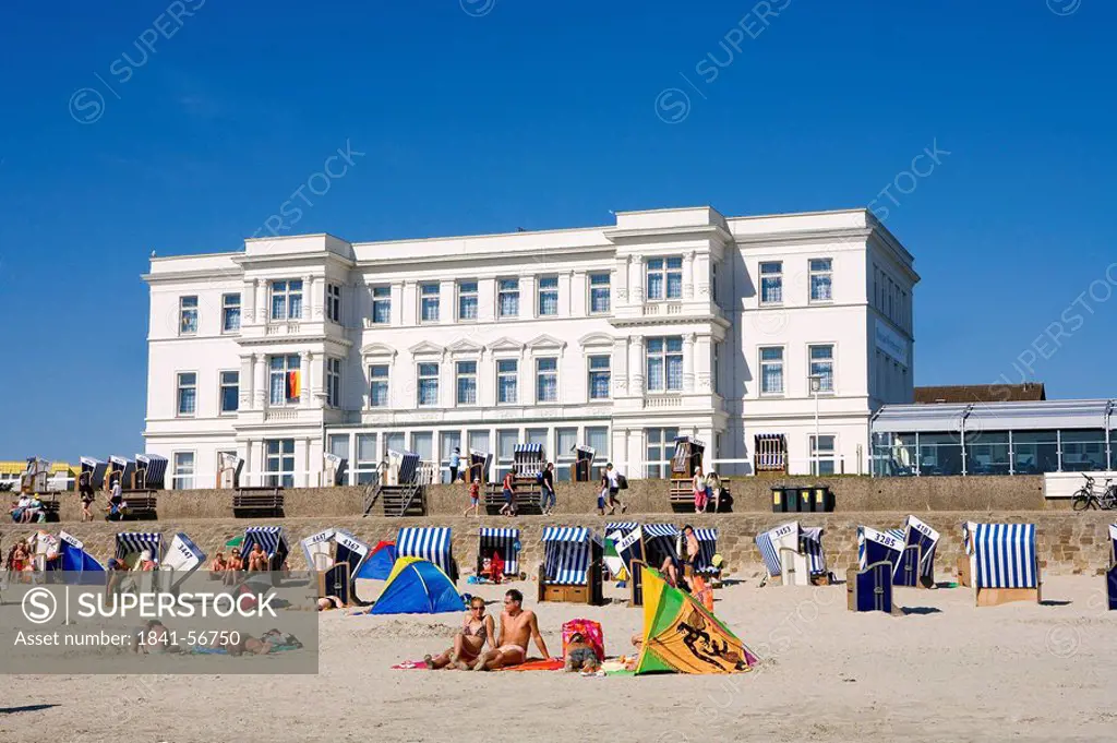 Tourists on beach, Western Beach, Langeoog, Lower Saxony, Germany