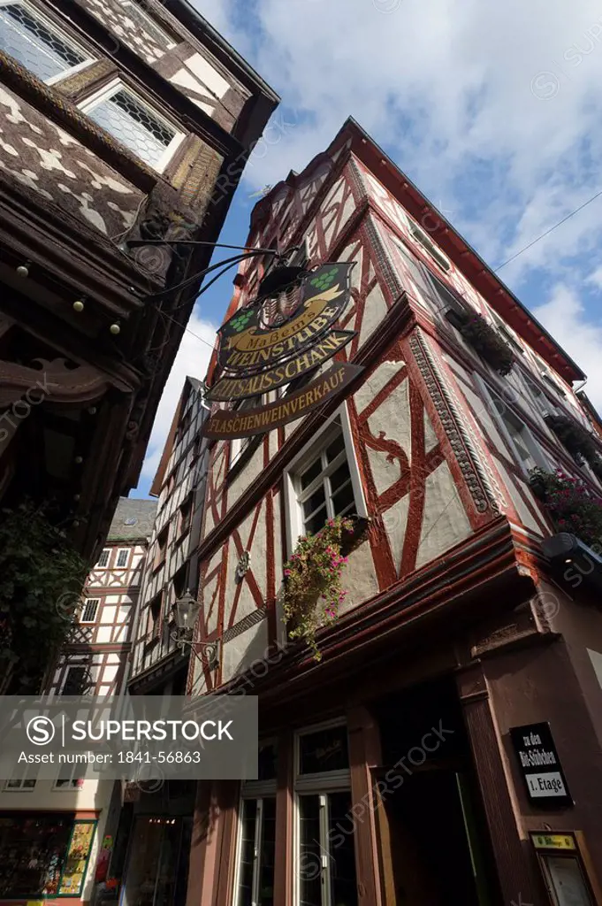 Pub in Bernkastel_Kues, Germany, worm´s eye view