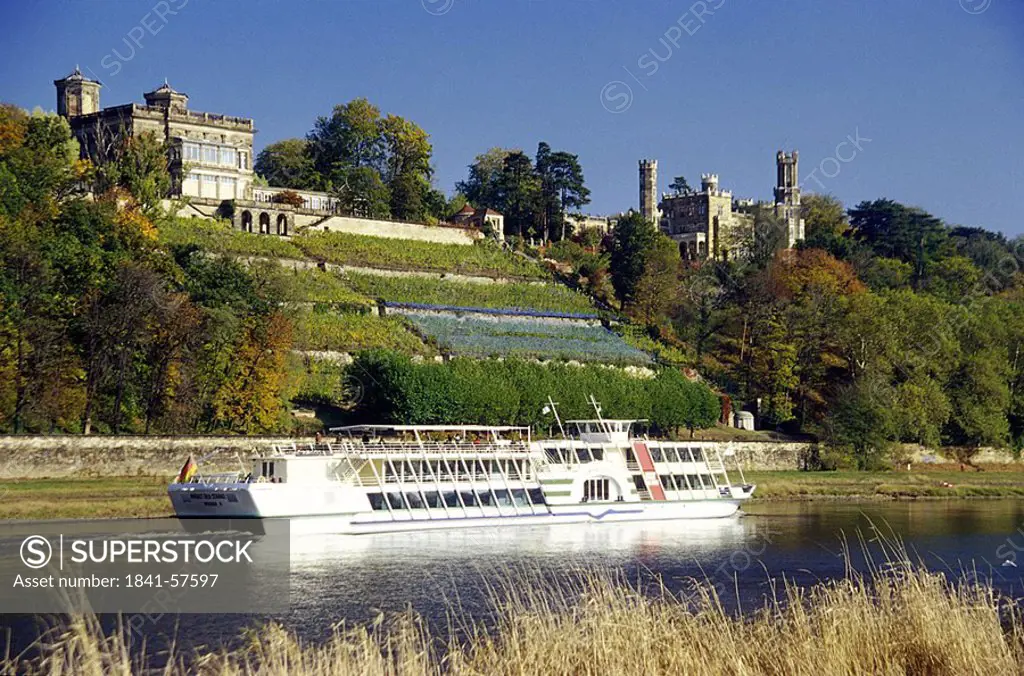 Castle at waterfront, Elbe River, Albrechtsburg Castle, Saxony, Germany