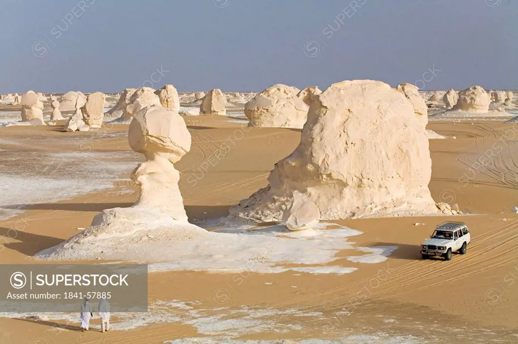 Rock formations in desert, White Desert, Farafra Oasis, Egypt