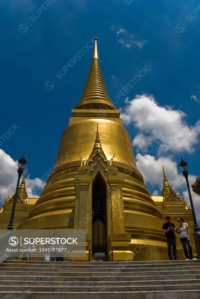 Phra Sri Rattana Chedi in King´s Palace Wat Phra Kaeo, Bangkok, Thailand