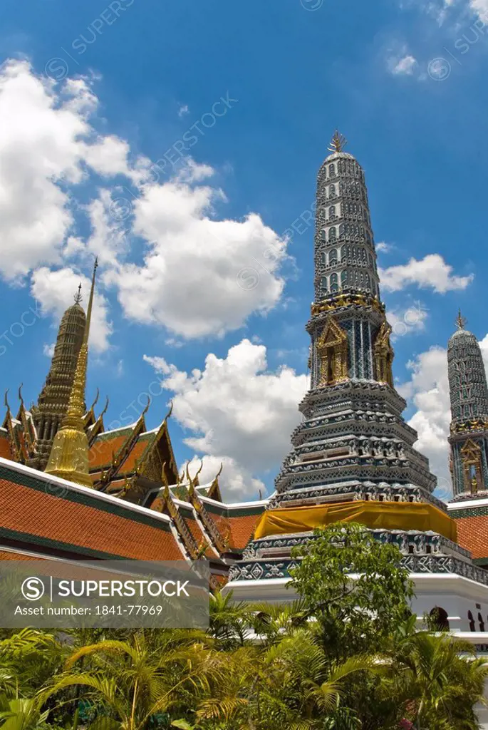 Prang in King´s Palace Wat Phra Kaeo, Bangkok, Thailand