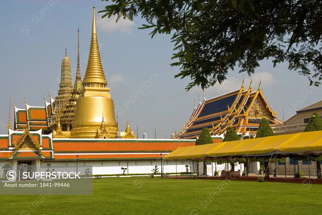 Phra Sri Rattana Chedi in King´s Palace Wat Phra Kaeo, Bangkok, Thailand