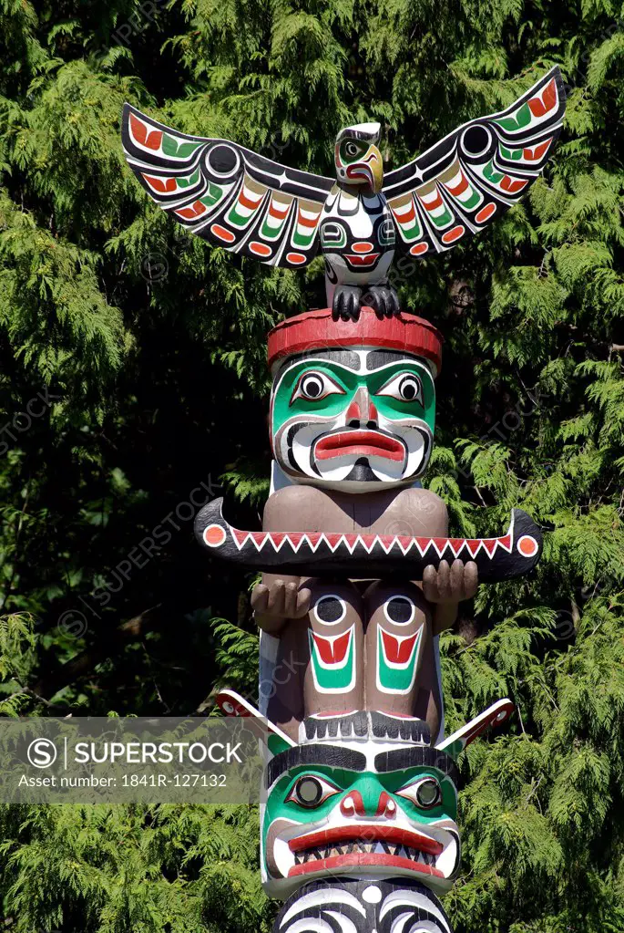 Totem pole, Stanley Park, Vancouver, British Columbia, Canada