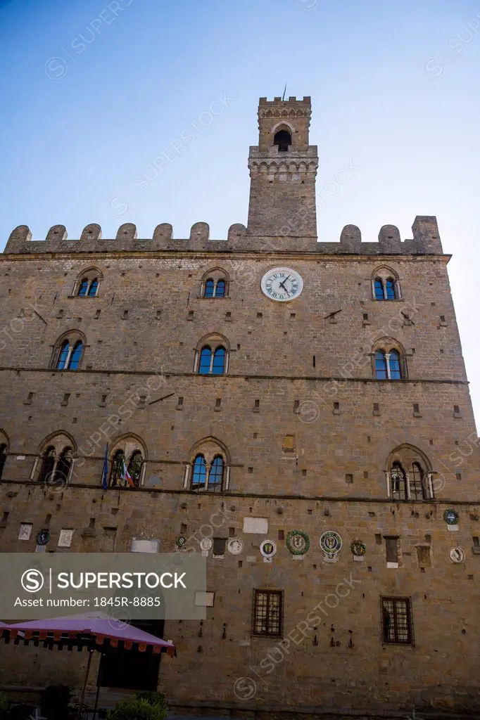 Facade of a palace, Palazzo Dei Priori, Volterra, Province of Pisa, Tuscany, Italy