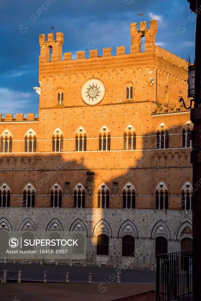 Facade of Town Hall, Palazzo Pubblico, Piazza Del Campo, Siena, Siena Province, Tuscany, Italy