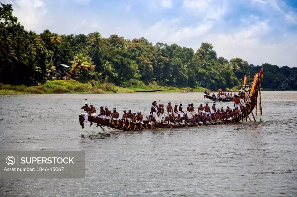 Snake boat race on Pampa River at Onam Festival, Aranmula, Kerala, India