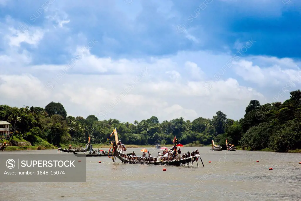 Snake boat race on Pampa River at Onam Festival, Aranmula, Kerala, India
