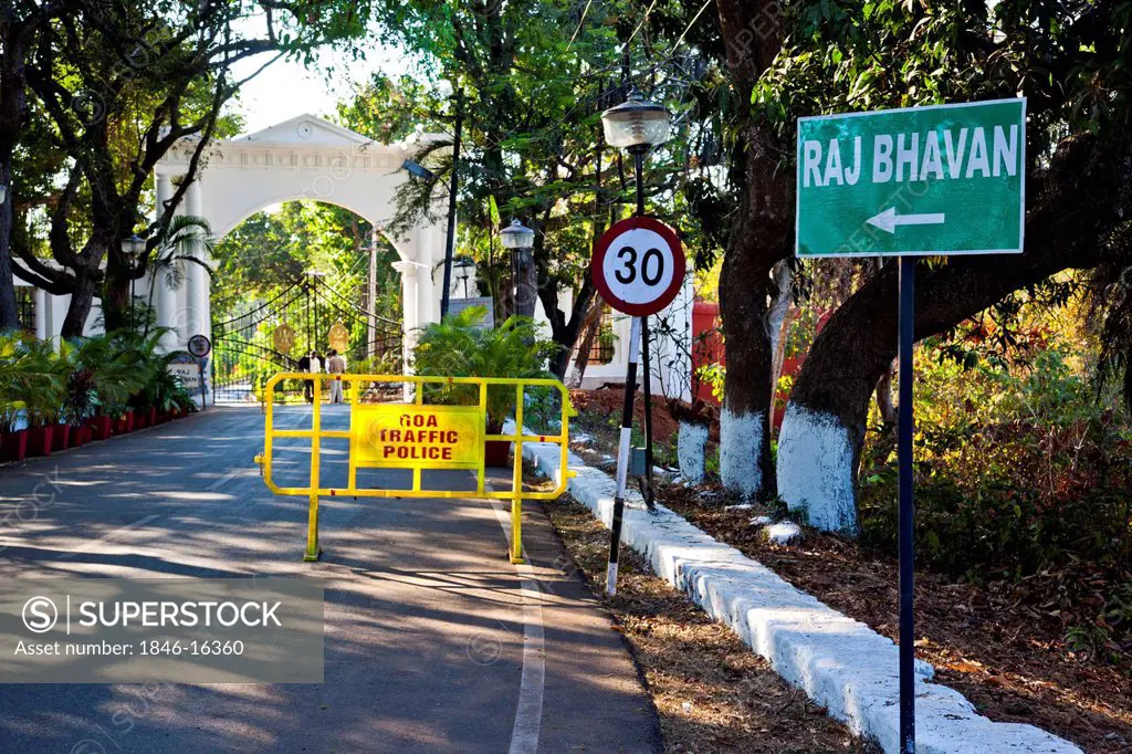 Road leading towards the entrance of Cabo Raj Bhavan, Panaji, North Goa, Goa, India