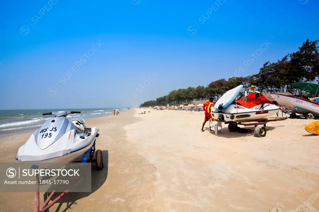 Jet boat on the beach, Betalbatim Beach, Salcetta, South Goa, Goa, India