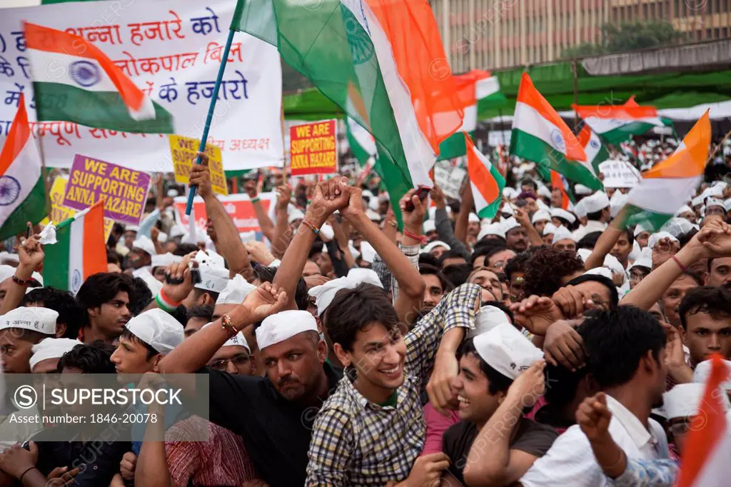 People protest against corruption in Anna Hazares indefinite fast, Ramlila Ground, New Delhi, India