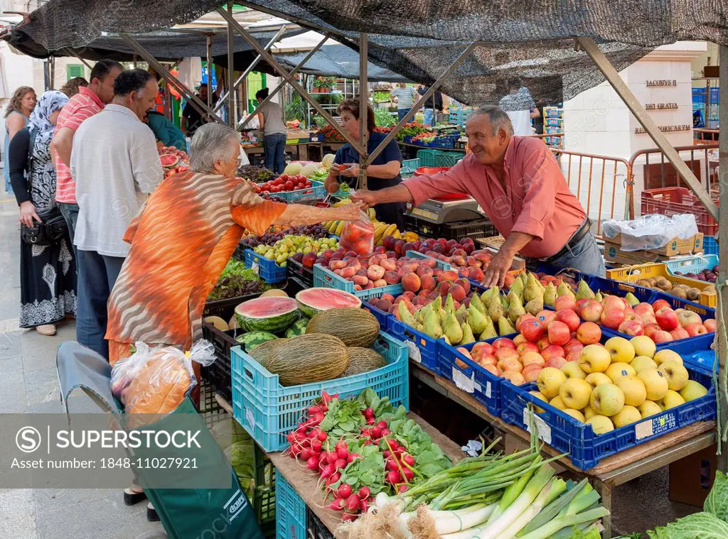 Farmer's market in Sineu, Majorca, Balearic Islands, Spain