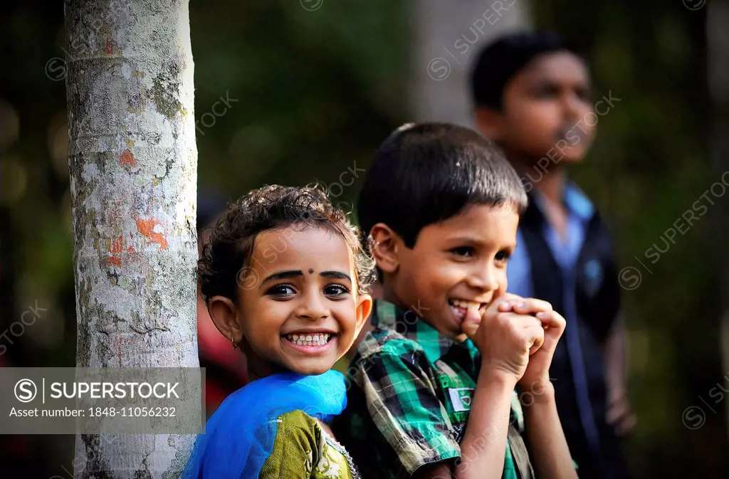 Smiling children, Kerala, South India, India