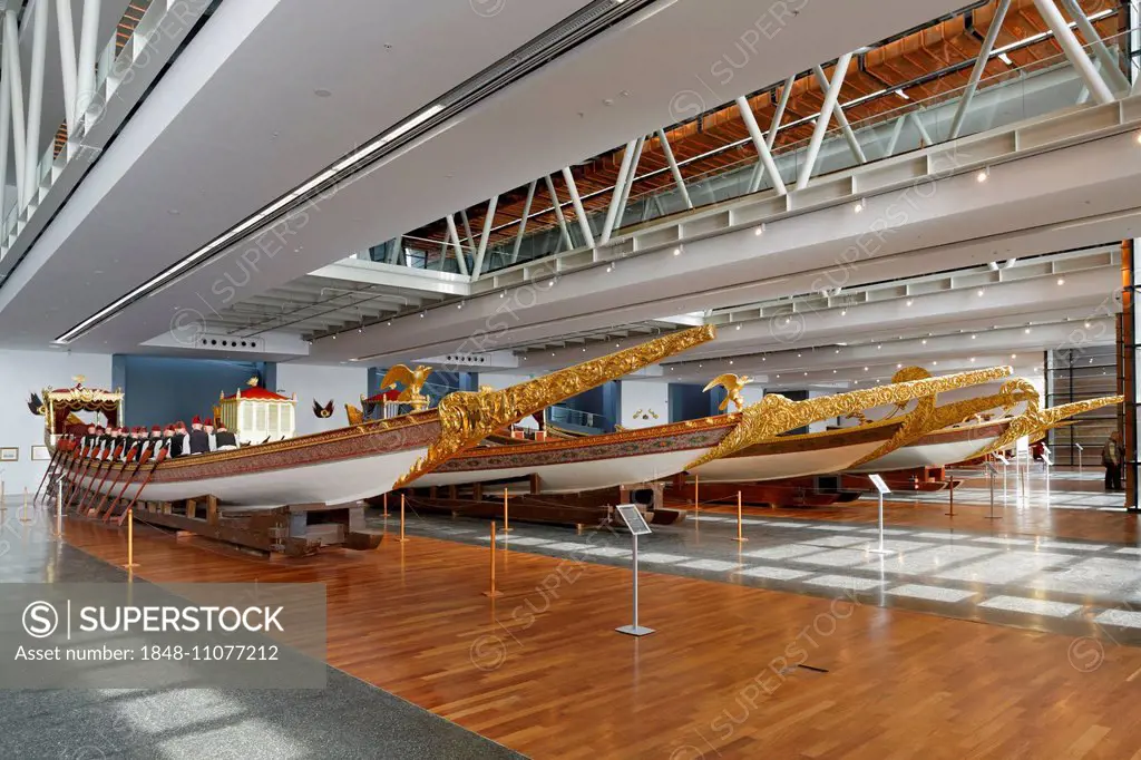 Caiques, boats of the Sultans, Maritime Museum, Naval Museum, Deniz Muzesi, Besiktas, Istanbul, European Side, Turkey
