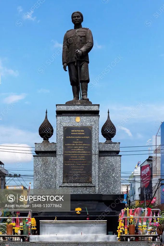 Statue of Prince Prajak Sinlapakom, Udon Thani, Isan or Isaan, Thailand