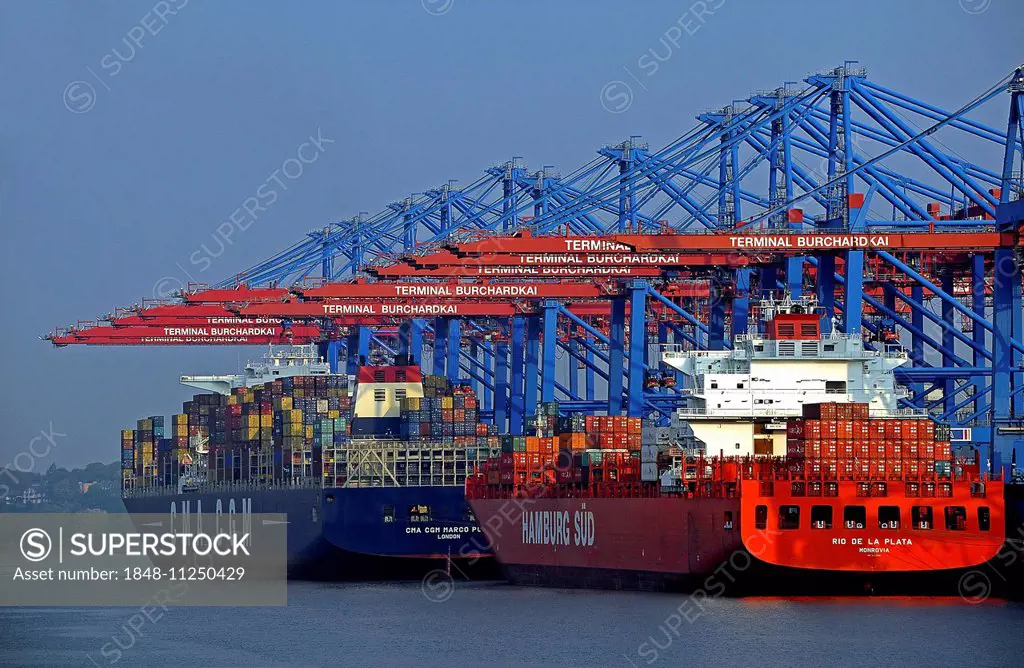 Container ships, Hamburg-Waltershof, Port of Hamburg, Hamburg, Germany
