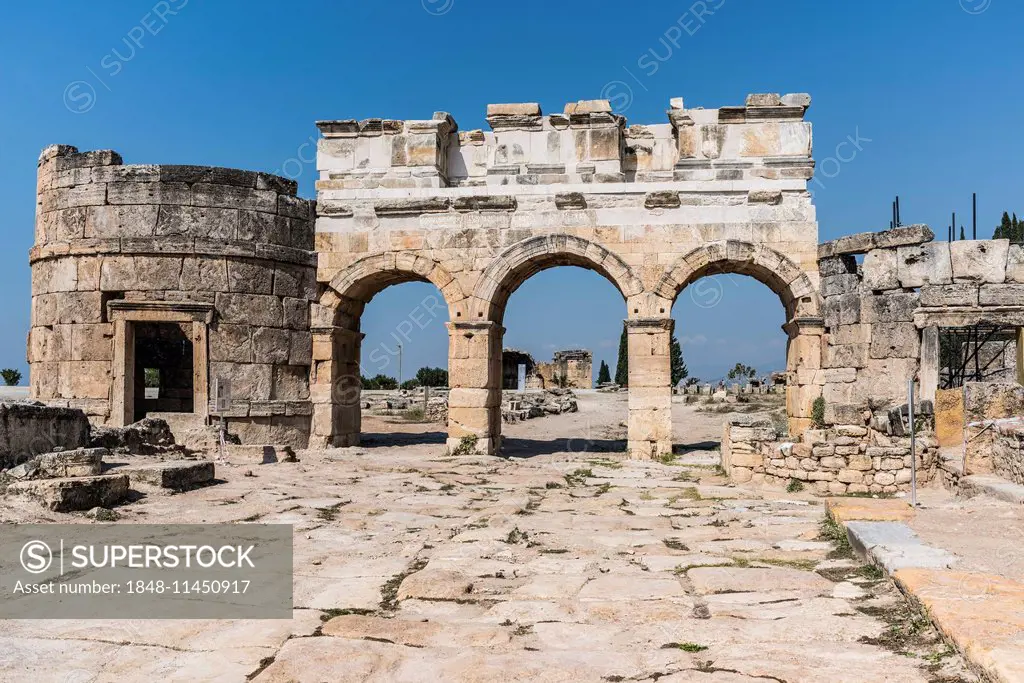 North gate of Hierapolis, ancient Greek city, UNESCO World Heritage site, near Pamukkale, Phrygia, Denizli Province, Turkey