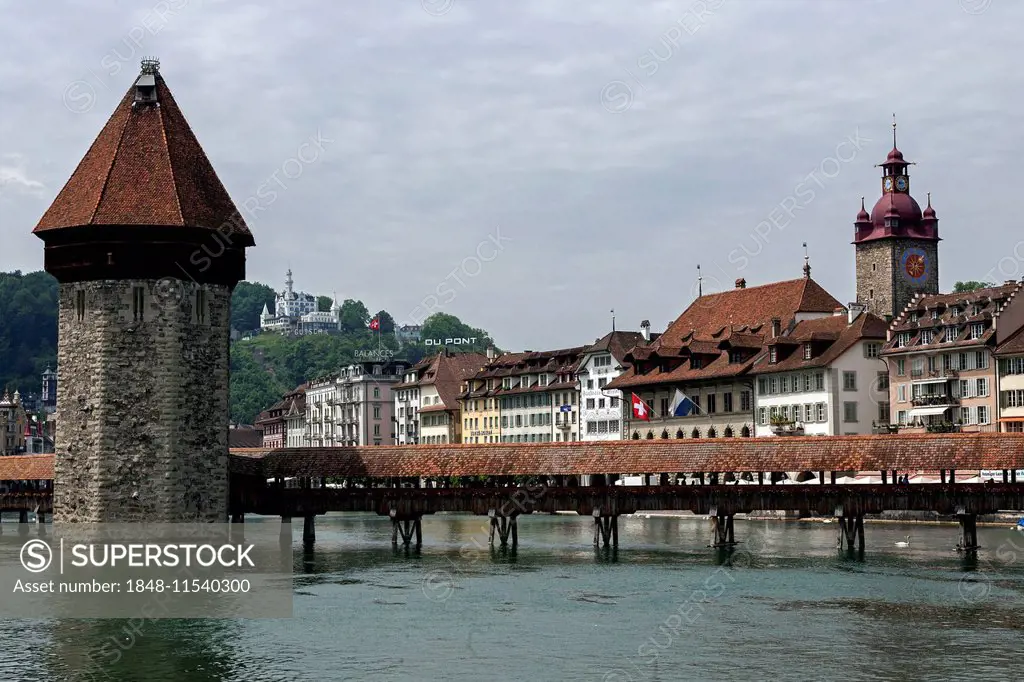 Water tower with Chapel Bridge, behind Rathausquai and Chteau Gütsch, Lucerne, Lake Lucerne, Canton of Lucerne, Switzerland
