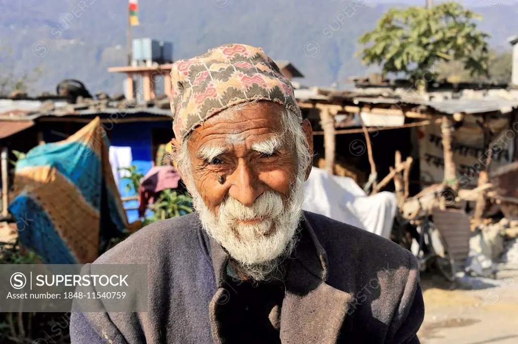 Old Nepalese man, Portrait, Pokhara, Nepal