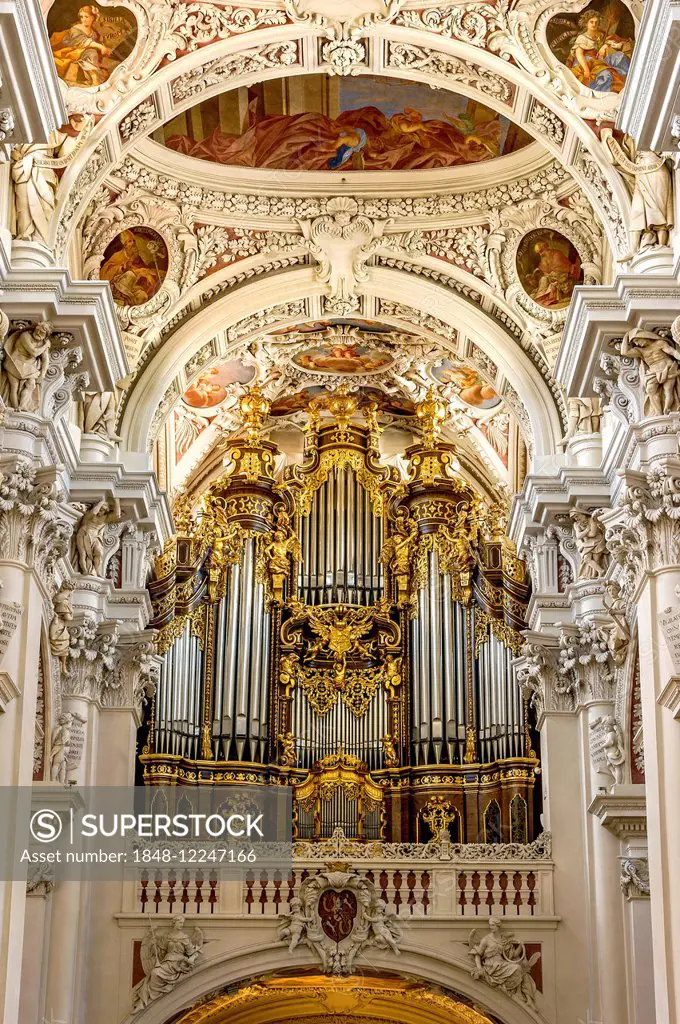 Organ, baroque St. Stephen's Cathedral, Passau, Lower Bavaria, Bavaria, Germany