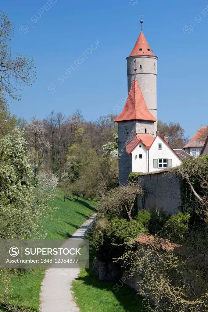 Dreikönigsturm tower and Grüner Turm tower, Romantic Road, Dinkelsbühl, Middle Franconia, Franconia, Bavaria, Germany