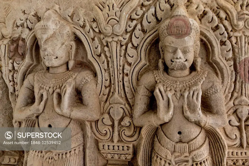 Detail of a lintel, Phimai National Museum, Phimai, Korat, Nakhon Ratchasima Province, Isan, Isaan, Thailand