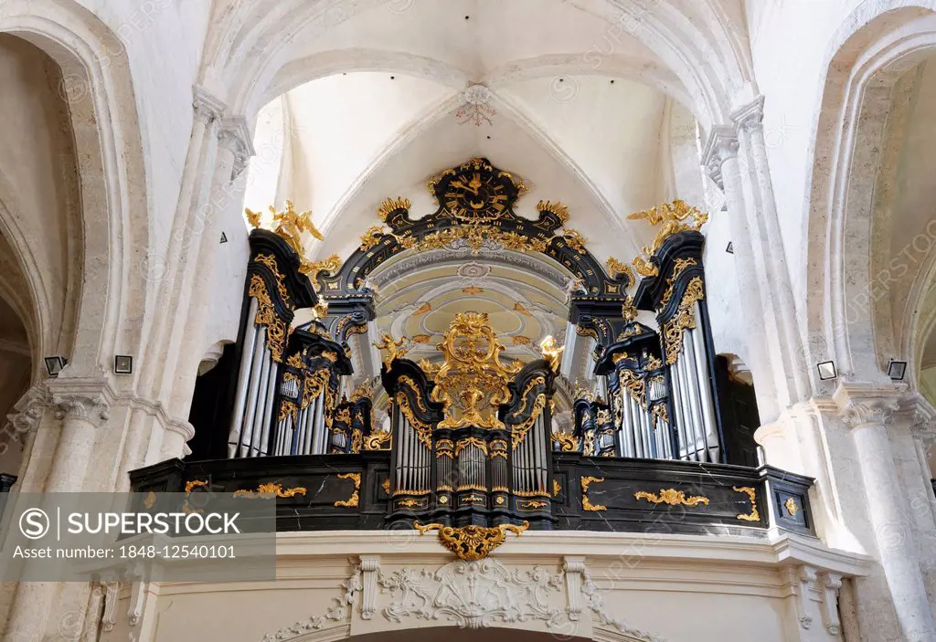 Organ in the collegiate church, Lilienfeld cistercian, Lilienfeld, Mostviertel, Lower Austria, Austria