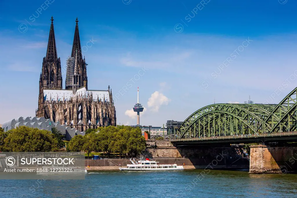 Cologne Cathedral on the Rhine, Cologne, Germany