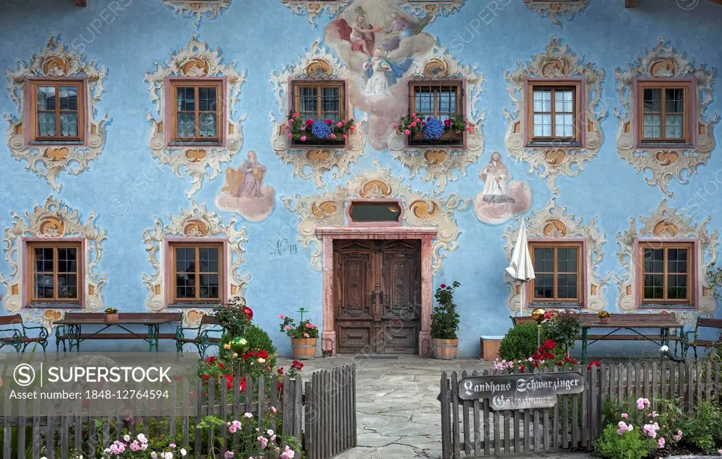 Tyrolean farmhouse with Lüftlmalerei, St. Johann, Tyrol, Austria