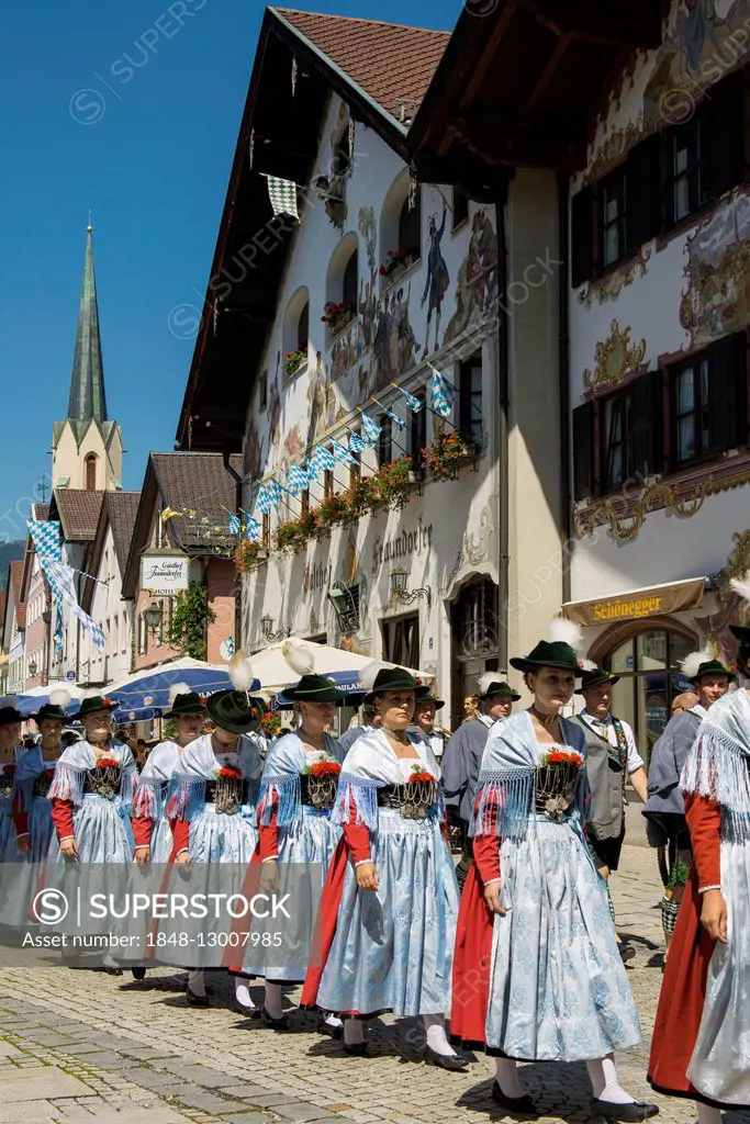Parade, traditional costume parade, Garmisch-Partenkirchen, Upper Bavaria, Bavaria, Germany