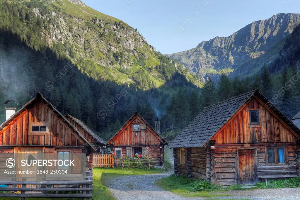 Hut village in Goeriachtal Valley, Goeriach, Lungau, Schladming Tauern, Salzburg state, Salzburg, Austria, Europe