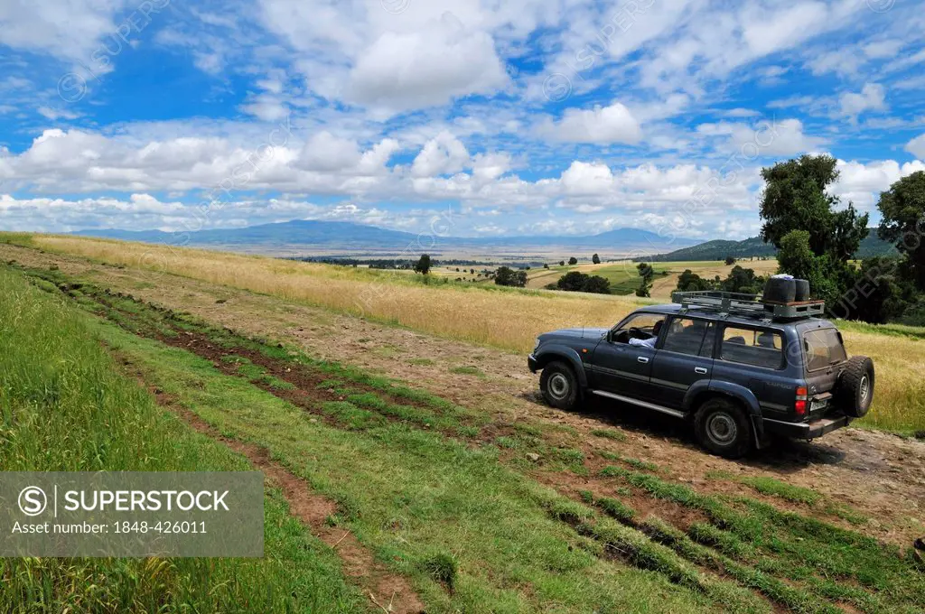 Toyota Landcruiser on a dirt track in the highlands of Bale Mountains, Oromia, Ethiopia, Africa