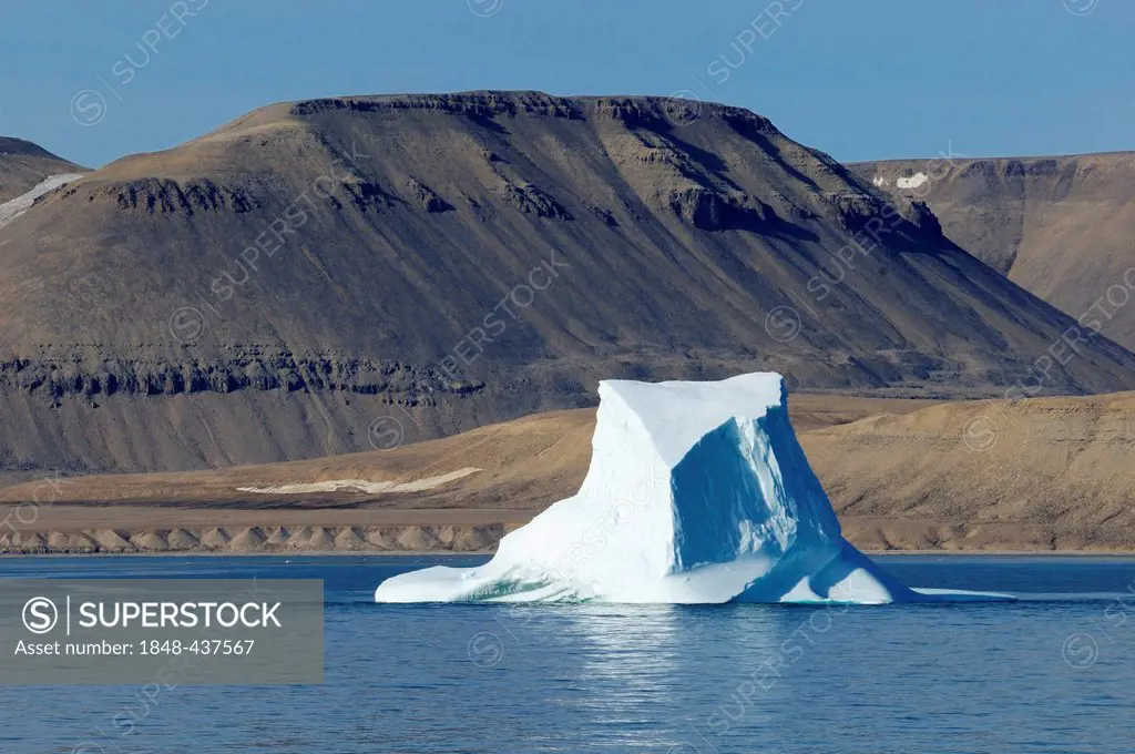 Iceberg drifting through Lancaster Sound, Devon Island, Northwest Passage, Nunavut, Canada, Arctic