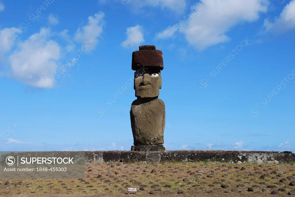 Moai, near Hanga Roa, Easter Island, Pacific