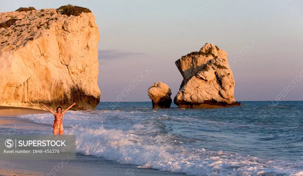 Petra tou Romiou, Monica Gumm in front of the Rock of Aphrodite, Cyprus, Greece, Europe