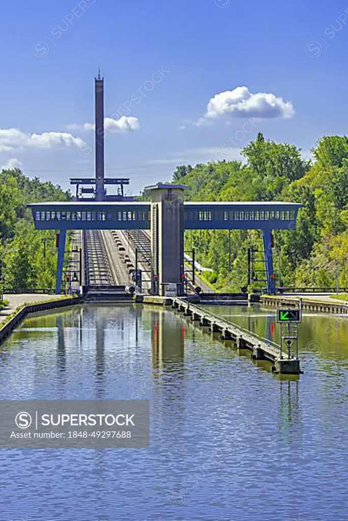 Ronquieres Inclined Plane, boat lift, ship lift, lift lock on the Brussels-Charleroi Canal, Braine-le-Comte, province of Hainaut, Wallonia, Belgium, Europe