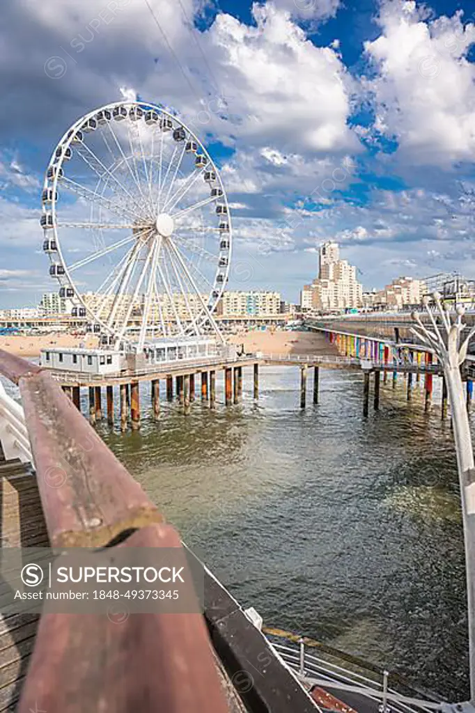 Pier with Ferris wheel on the beach, The Hague, Netherlands - SuperStock