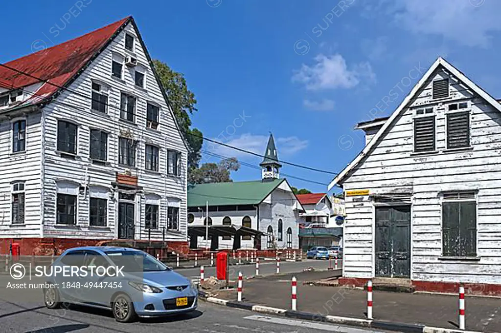 White wooden houses and little church in Dutch colonial style in the historic inner city of Paramaribo, Paramaribo District, Suriname, Surinam, South America