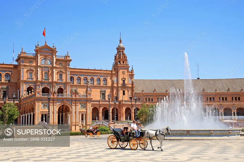 Plaza de Espana, Sevilla, Andalucia, Andalusia, Southern Spain, Europe