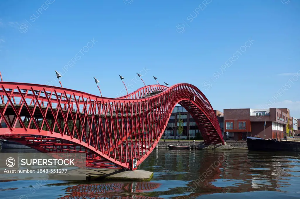 Pedestrian bridge connecting Borneo island and Sporenbrug island, designed by Adriaan Geuze, Amsterdam, Holland region, Netherlands, Europe