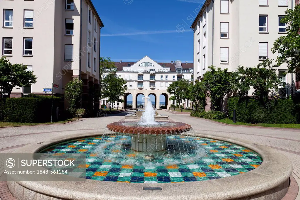 Fountain, Kaestrich quarter, Mainz, Rhineland-Palatinate, Germany, Europe