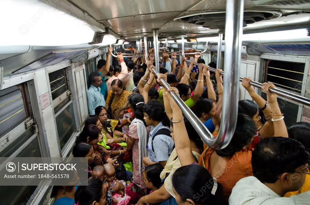 Crowded subway, Indias first subway, Kolkata, West Bengal, India, Asia
