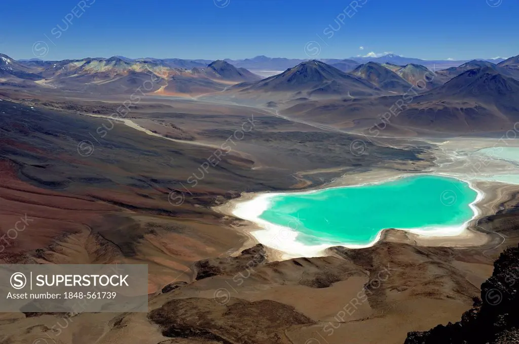 Laguna Verde lagoon and the surrounding area, Uyuni, Bolivia, South America