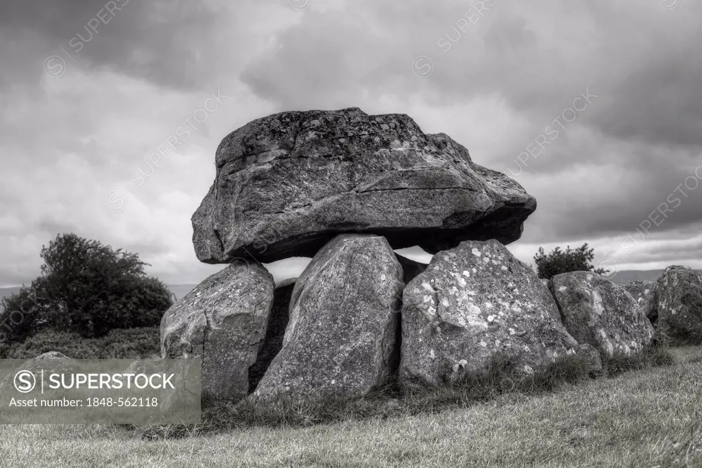 Megalithic site, Carrowmore Megalithic Cemetery, County Sligo, Connacht, Ireland, Europe