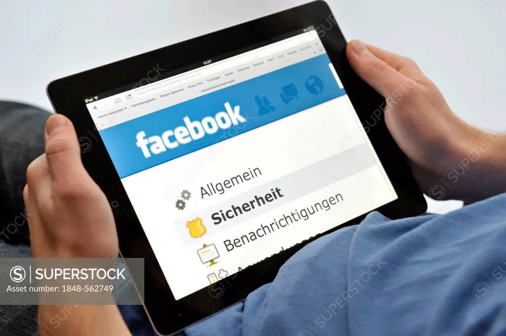 Man surfing the website of Facebook