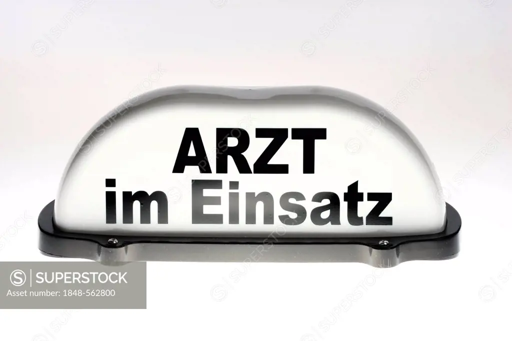Arzt im Einsatz, German for Doctor on duty, signal sign to be added to a car roof